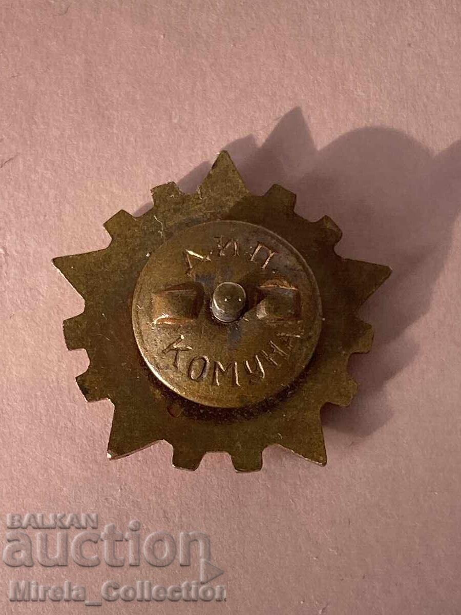 Delivery of Soc. badge excellence of MP industry enamel on screw