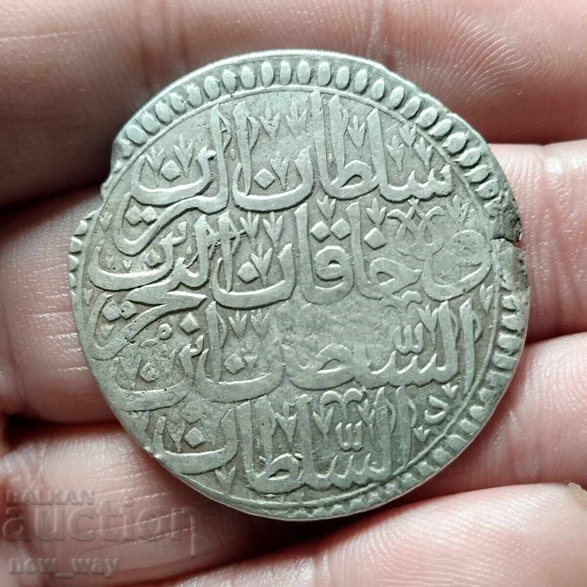 Licitație Turcia otomană Mustafa II 1106 АH Kurush Varianta rară!