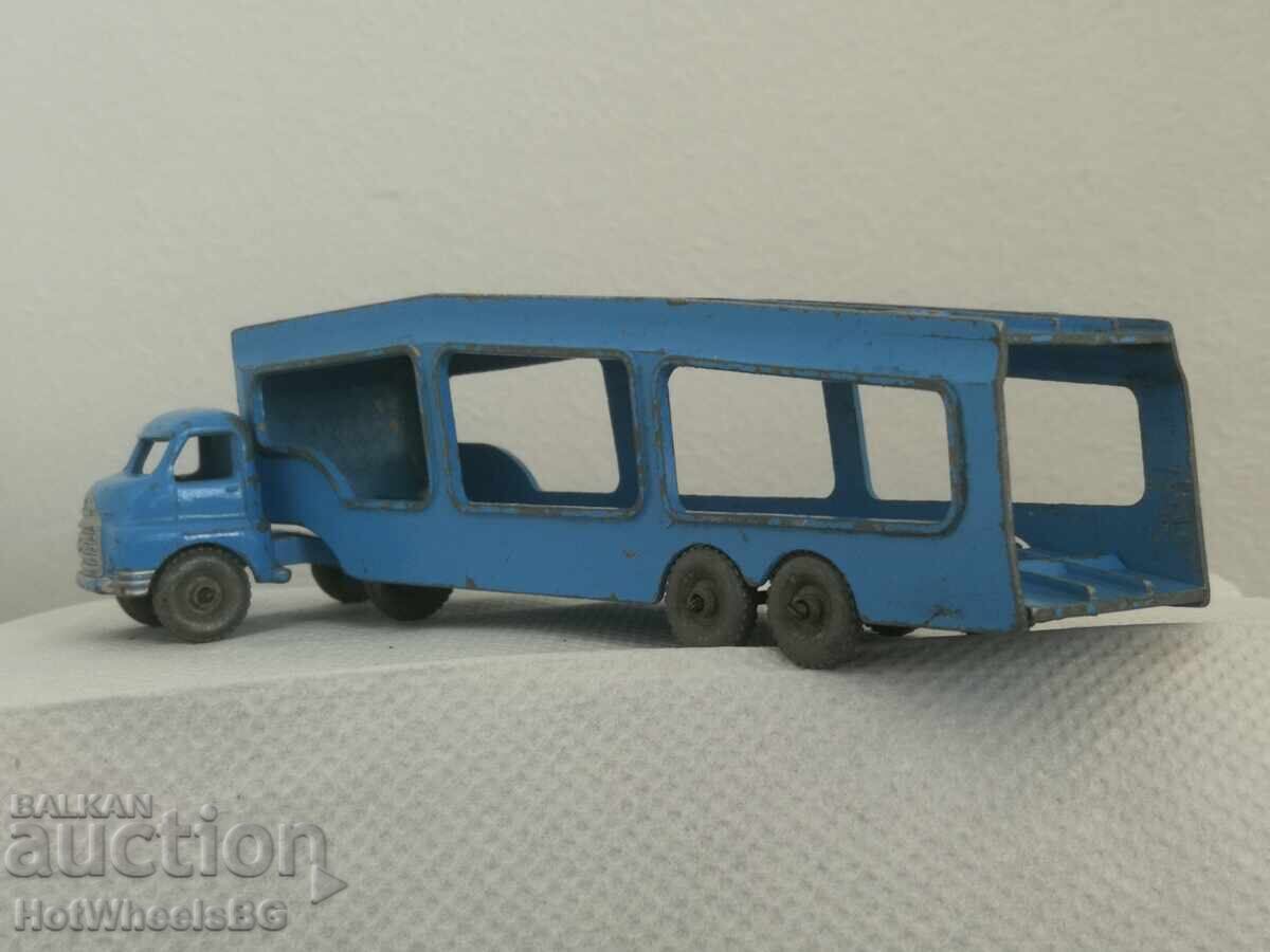 Delivery of MATCHBOX LESNEY. No. A2 Car Transporter truck