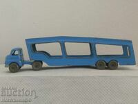 MATCHBOX LESNEY. No. A2 Car Transporter truck