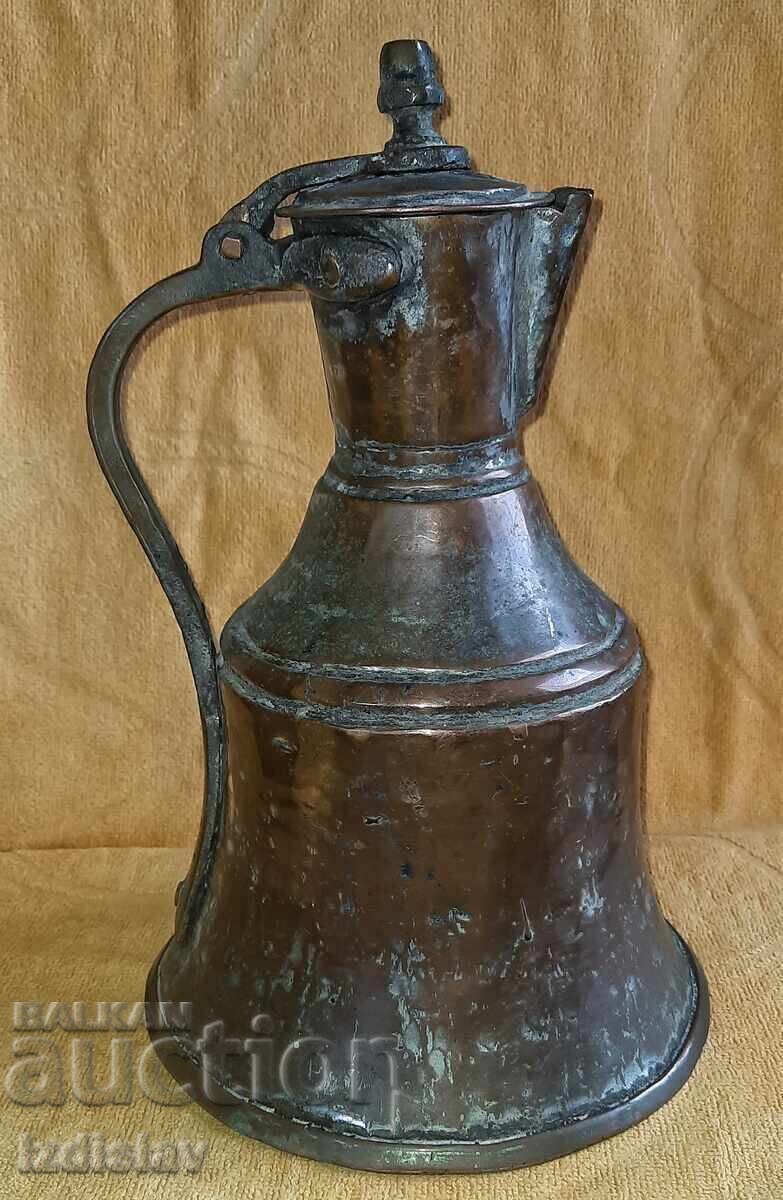 Oală antică otomană din cupru Oală antică otomană din cupru