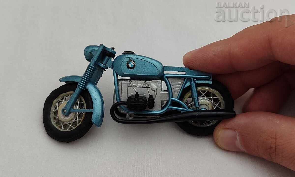 Delivery of BMW R75/S MOTORCYCLE Delivery of BMW R75/S MOTORCYCLE