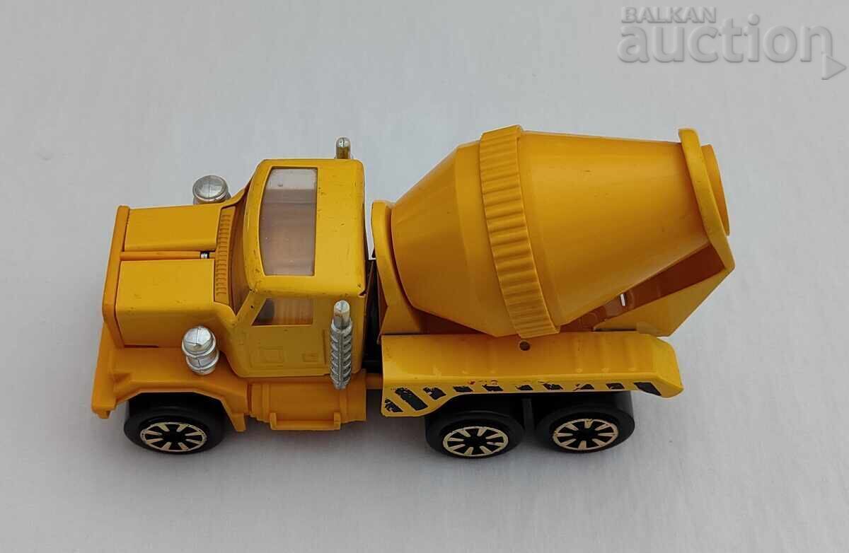 Delivery of OLD CONCRETE TRUCK