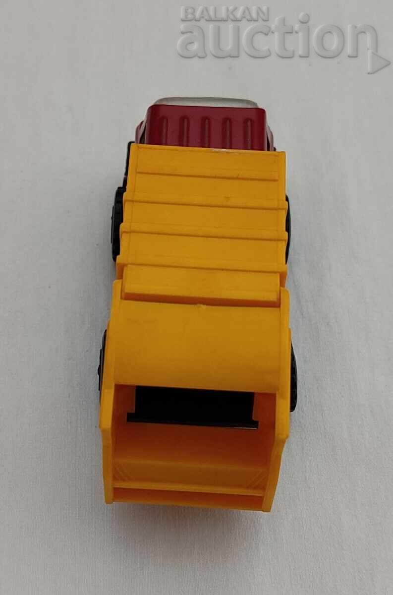 "MICRO" OLD TRUCK / GARBAGE - 5 "MICRO" OLD TRUCK / GARBAGE - 5