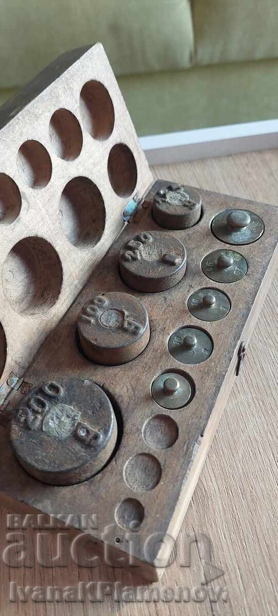 Greutăți vintage pentru colecționari - 6 Greutăți vintage pentru colecționari - 6