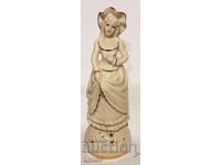 Porcelain figurine "Girl" - ZUMAS Germany