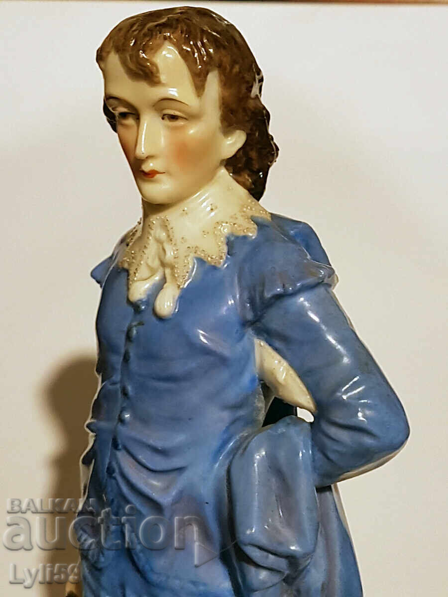 Porcelain figurine "The Blue Boy" - England with price 90.00 BGN | € 46.02 Porcelain figurine "The Blue Boy" - England with price 90.00 BGN | € 46.02