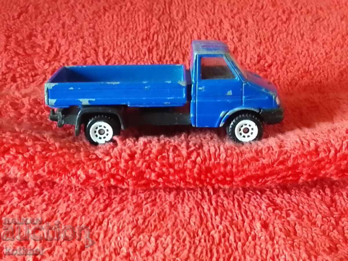 Delivery of Old metal car siku IVECO Germany Delivery of Old metal car siku IVECO Germany