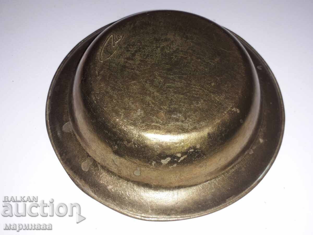 A MASSIVE PLATE. BRASS with price 7.00 BGN | € 3.58 A MASSIVE PLATE. BRASS with price 7.00 BGN | € 3.58