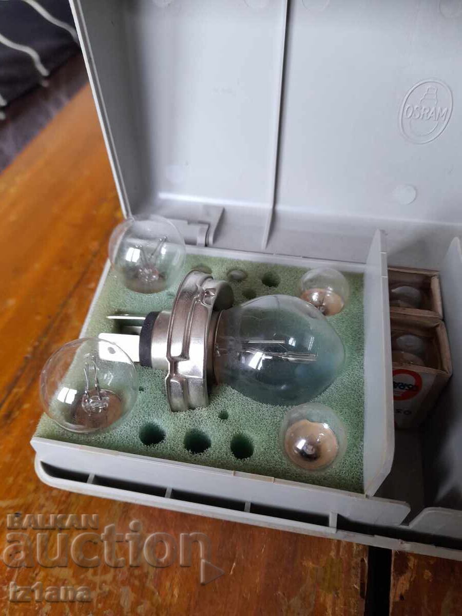 Old box of Osram car bulbs - 5 Old box of Osram car bulbs - 5