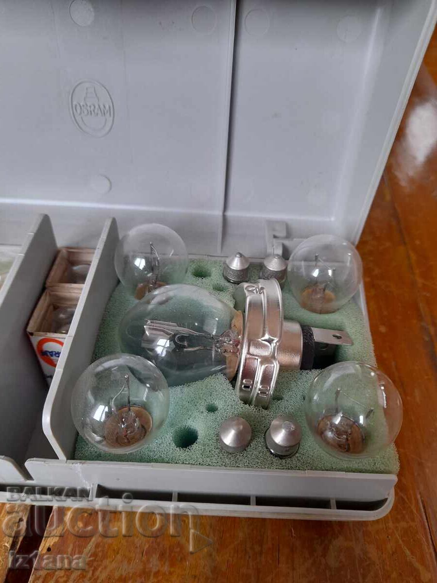Old box of Osram car bulbs - 7 Old box of Osram car bulbs - 7