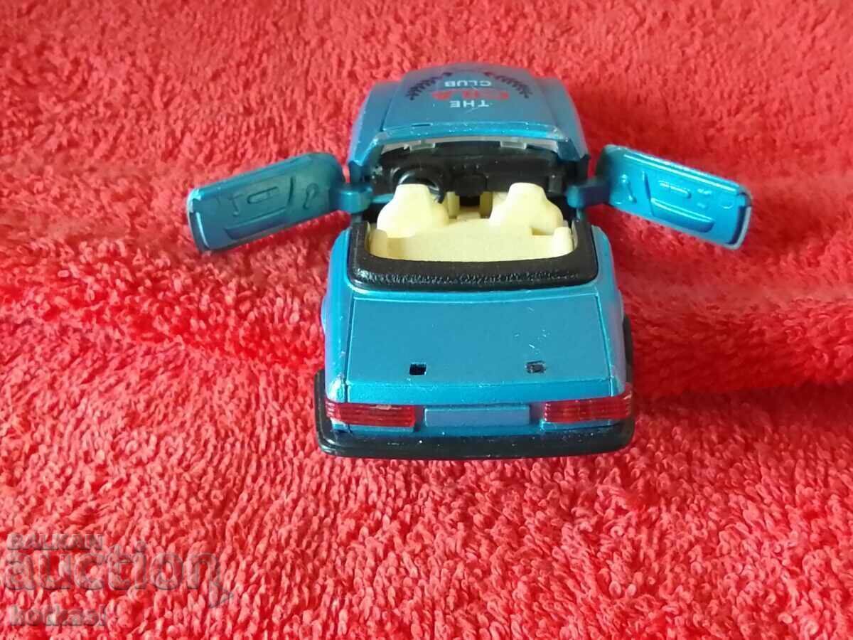 Old metal model of a convertible car SS915-6 China - 7 Old metal model of a convertible car SS915-6 China - 7