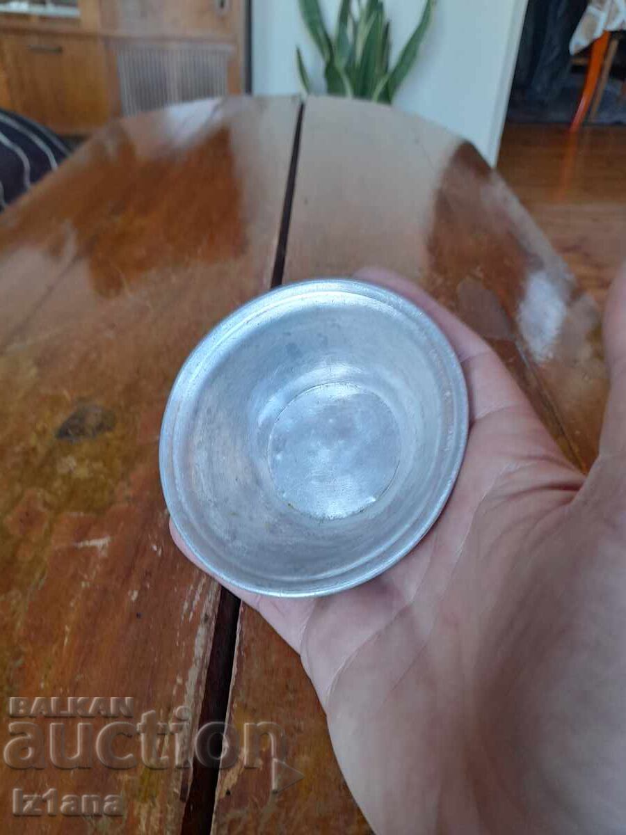 Old shaving basin with price 16.00 BGN | € 8.18