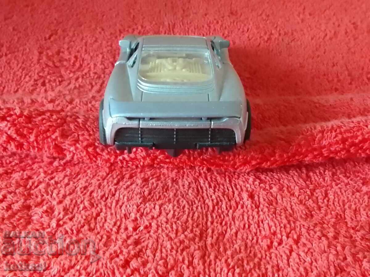 Diecast model car JAGUAR XJ220 1/40 WELLY JAGUAR - 5 Diecast model car JAGUAR XJ220 1/40 WELLY JAGUAR - 5