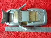 Diecast model car JAGUAR XJ220 1/40 WELLY JAGUAR