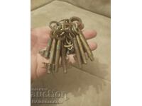 Old key chain 13 pcs