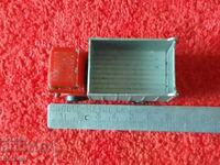 Old model MATCHBOX ENGLAND LESNEY TIPPER TRUCK 1970