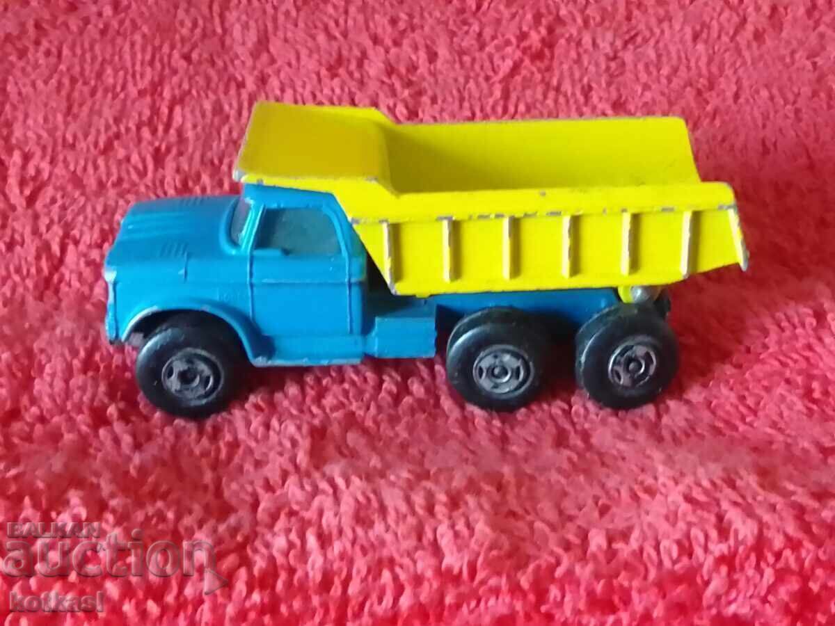Old model MATCHBOX ENGLAND LESNEY DUMPER TRUCK with price 25.50 BGN | € 13.04 Old model MATCHBOX ENGLAND LESNEY DUMPER TRUCK with price 25.50 BGN | € 13.04