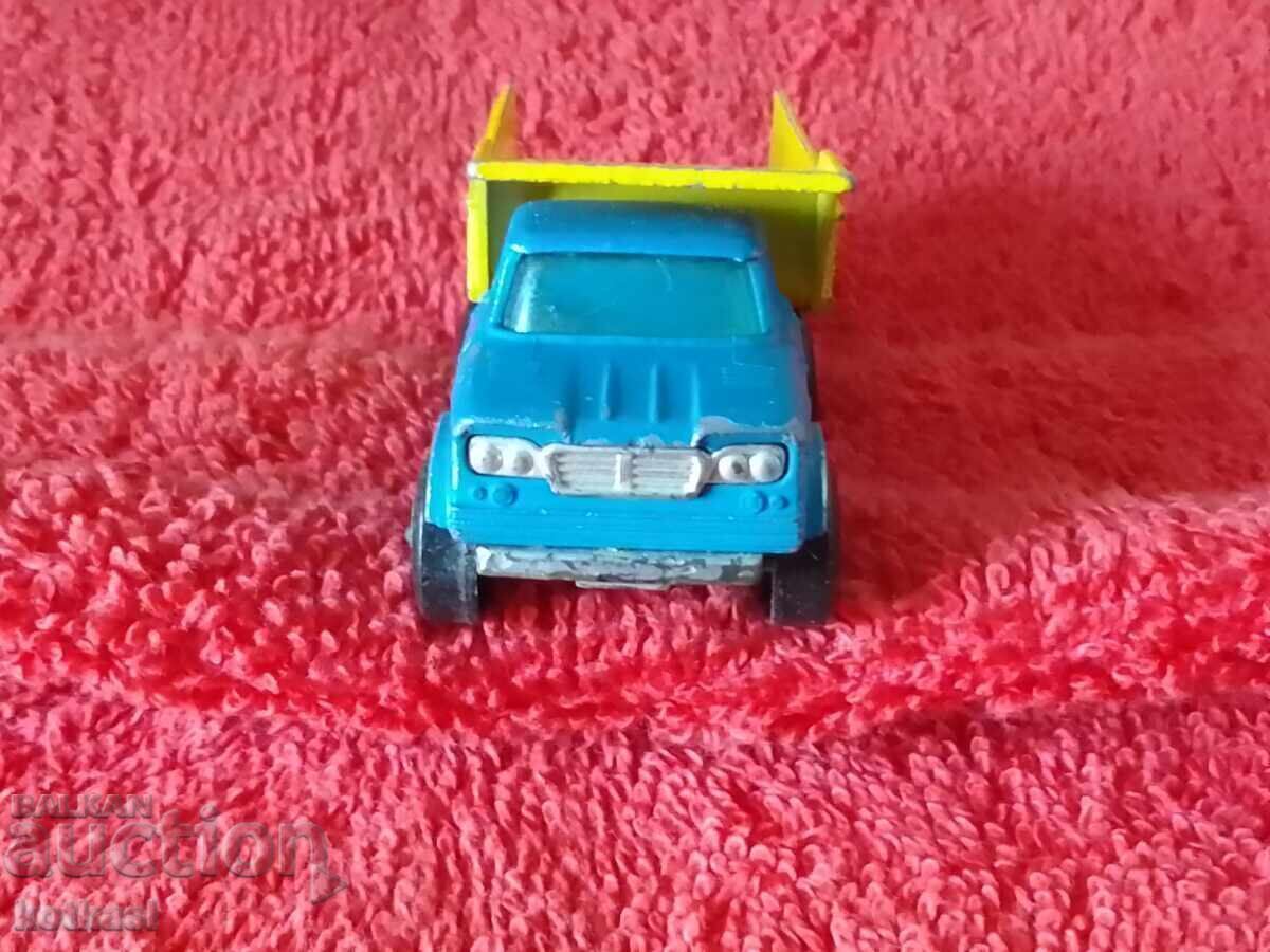 Licitație Vechiul model MACHBOX ENGLAND LESNEY DUMPER TRUCK Licitație Vechiul model MACHBOX ENGLAND LESNEY DUMPER TRUCK