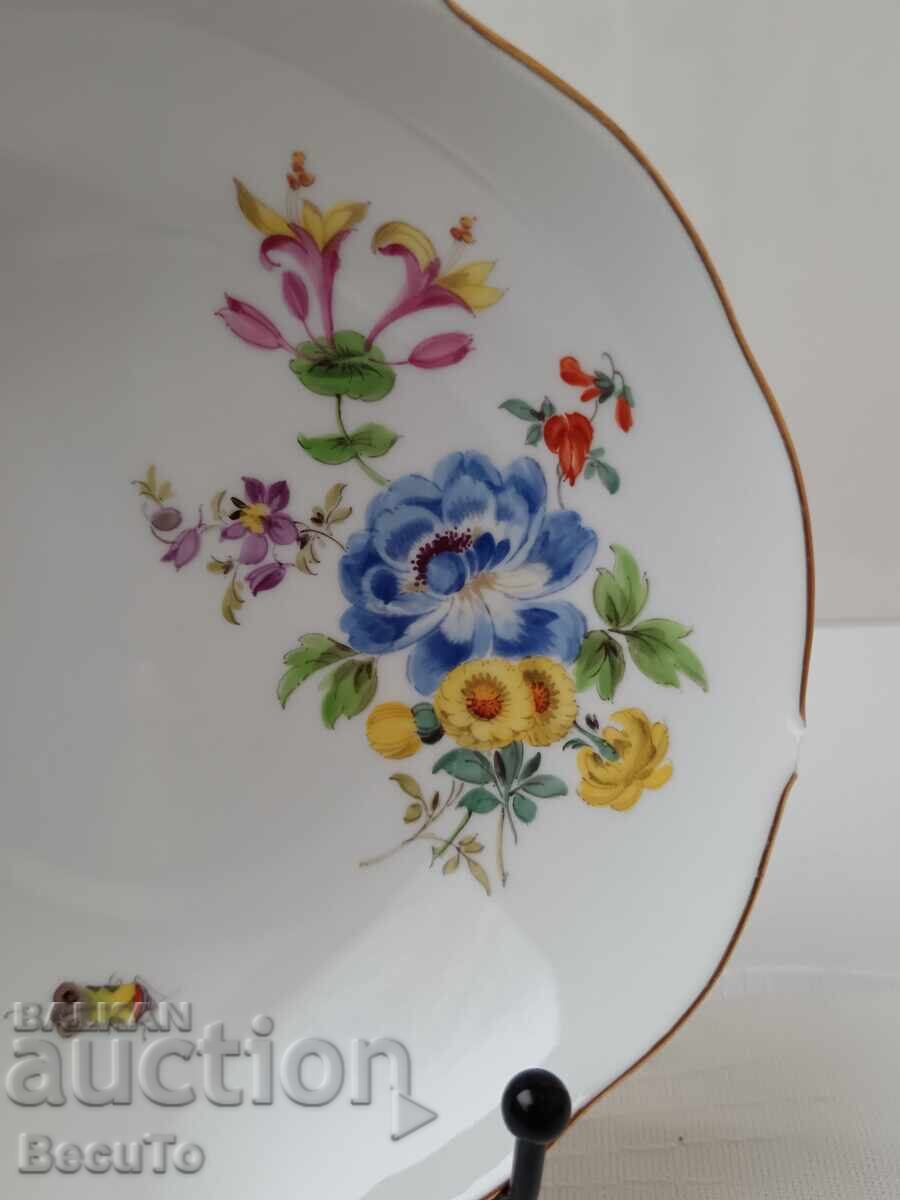 Meissen, Meissen, bowl/plate, crossed swords print with price 65.00 BGN | € 33.23 Meissen, Meissen, bowl/plate, crossed swords print with price 65.00 BGN | € 33.23