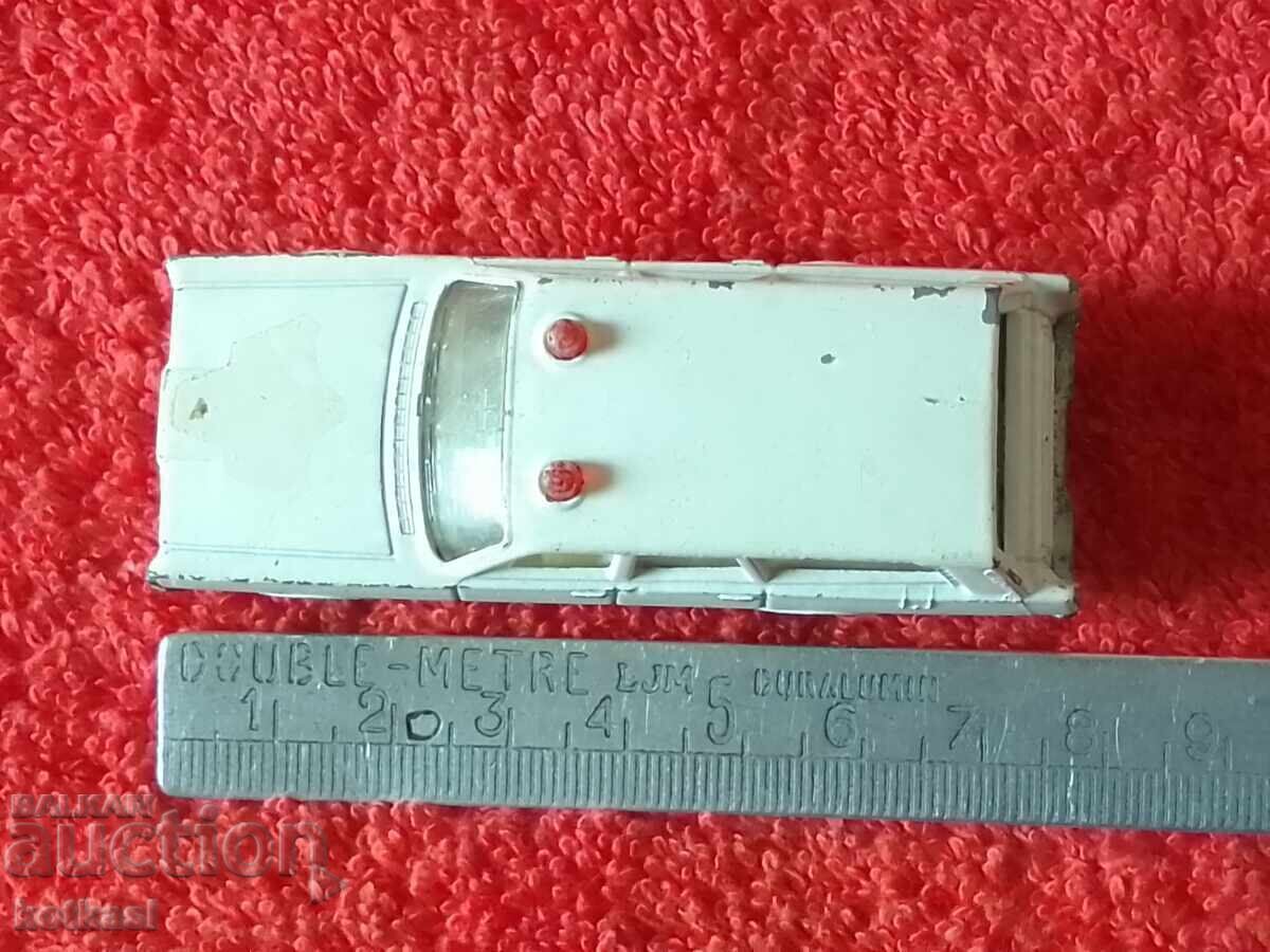 Old model MATCHBOX ENGLAND LESNEY 1971 MERCURY POLICE CAR Old model MATCHBOX ENGLAND LESNEY 1971 MERCURY POLICE CAR
