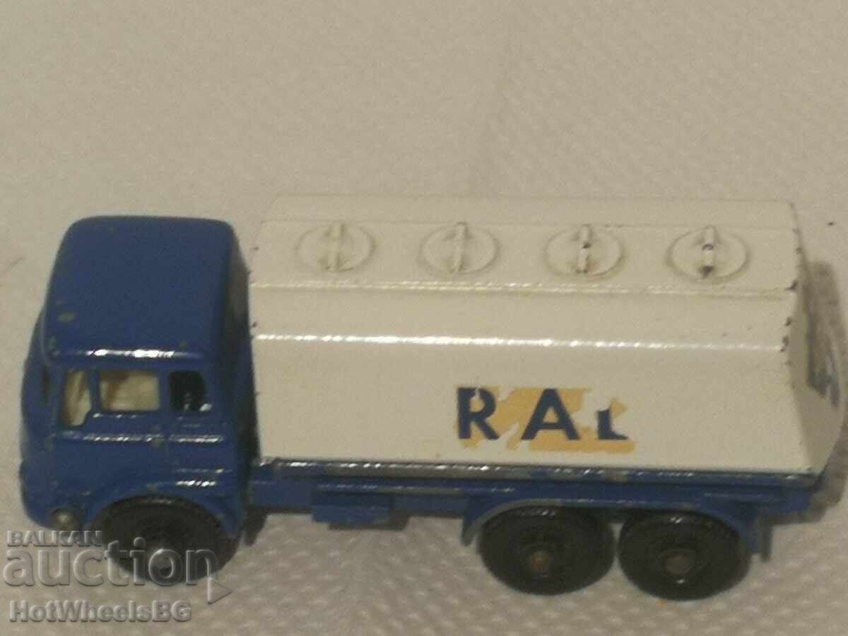 Matchbox LESNEY - 25C Bedford Tanker "ARAL" 1964 - 6 Matchbox LESNEY - 25C Bedford Tanker "ARAL" 1964 - 6