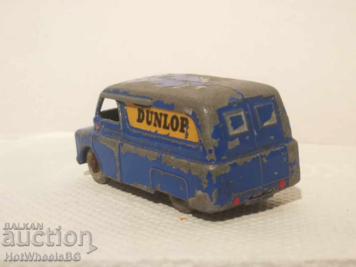 Delivery of Matchbox LESNEY -No 25A Bedford "Dunlop" Van 1956- Delivery of Matchbox LESNEY -No 25A Bedford "Dunlop" Van 1956-