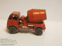 Matchbox LESNEY -No 26A ERF Cement Mixer 1956