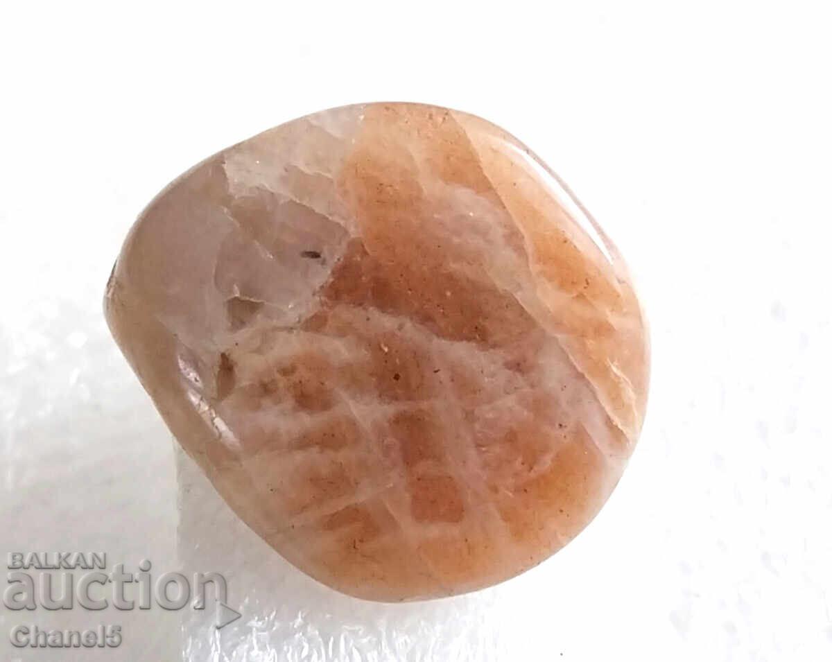 Auction NATURAL PEACH SUNSTONE - 17.00 ct (192) Auction NATURAL PEACH SUNSTONE - 17.00 ct (192)
