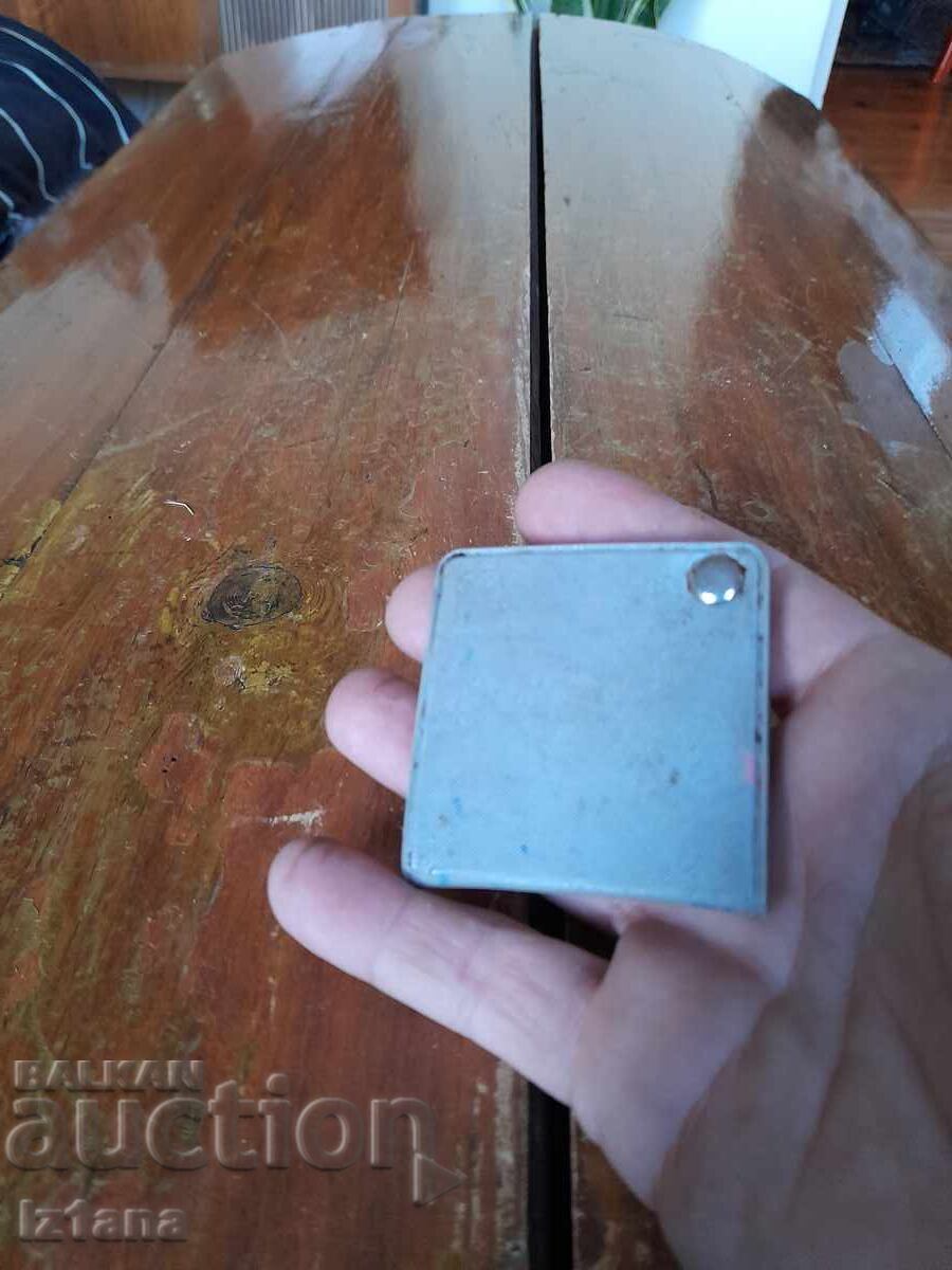 Δημοπρασία Παλιός μεγεθυντικός φακός ORWO Δημοπρασία Παλιός μεγεθυντικός φακός ORWO