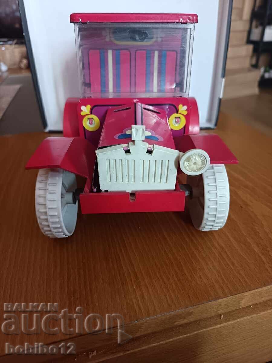 MAȘINĂ DE JUcăriE VINTAGE HI-HI CIRCUS TIN METAL Anii 1970 URSS cu preț 30.00 BGN | € 15.34