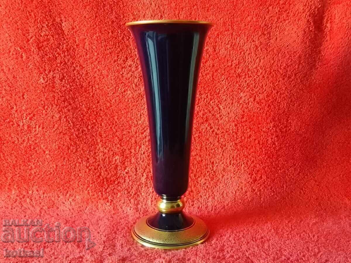 Vasă veche din porțelan Aurire cobalt Bavaria KRONEN BURGKUNST Vasă veche din porțelan Aurire cobalt Bavaria KRONEN BURGKUNST