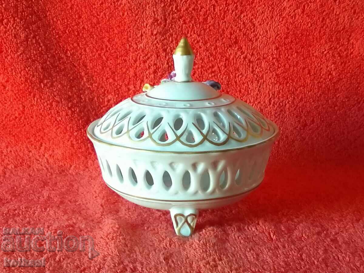 Porcelain openwork bowl gilding Embossed flowers handmade with price 55.50 BGN | € 28.38 Porcelain openwork bowl gilding Embossed flowers handmade with price 55.50 BGN | € 28.38