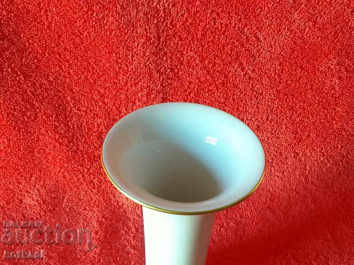 Delivery of Old Porcelain Vase Royal Manufactory KPM Berlin Delivery of Old Porcelain Vase Royal Manufactory KPM Berlin