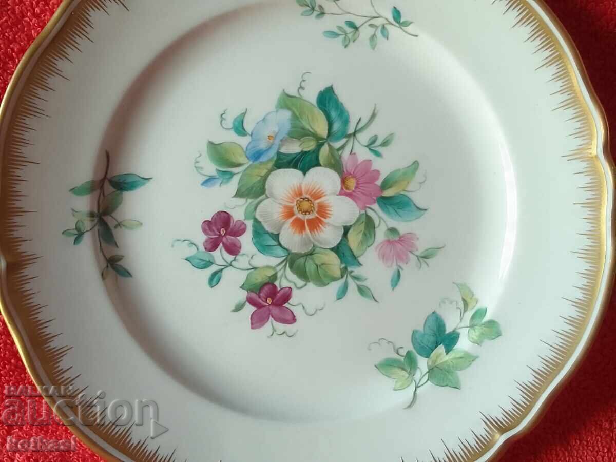 Delivery of Porcelain plate Royal Manufactory KPM Berlin gilding flowers