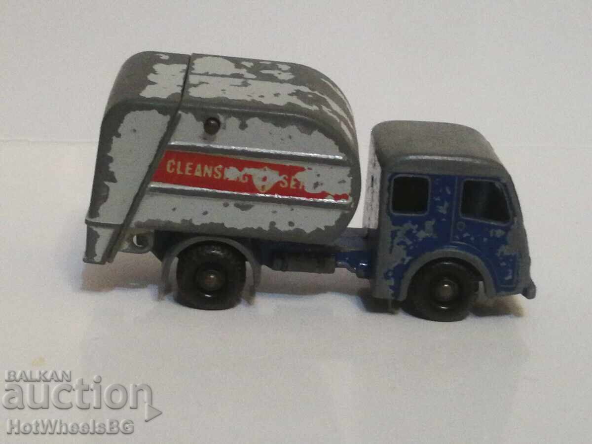 Auction Matchbox LESNEY No 15C Tippax Refuse Collector 1963 Auction Matchbox LESNEY No 15C Tippax Refuse Collector 1963