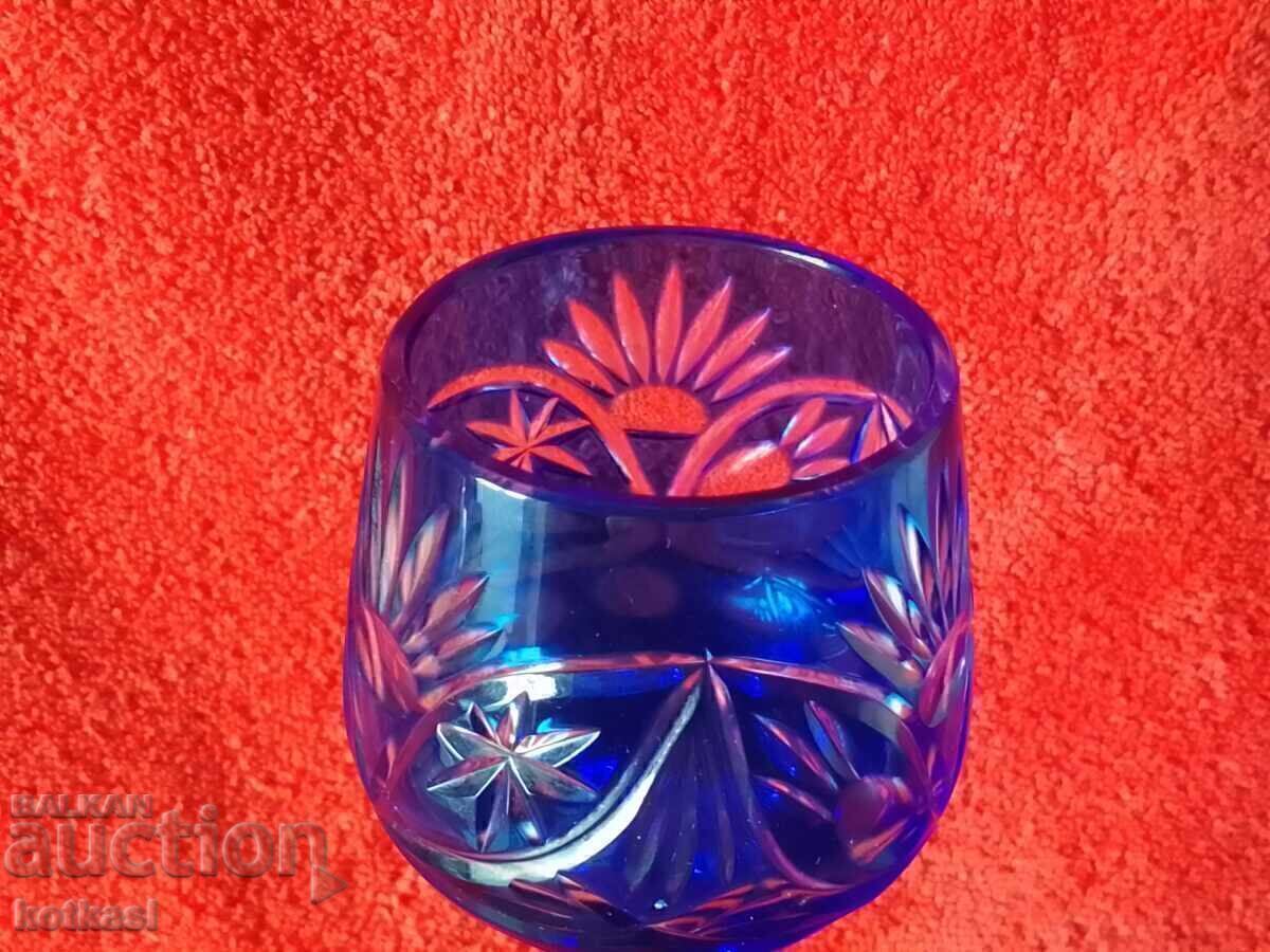 Delivery of Old colored solid crystal glass Germany Delivery of Old colored solid crystal glass Germany