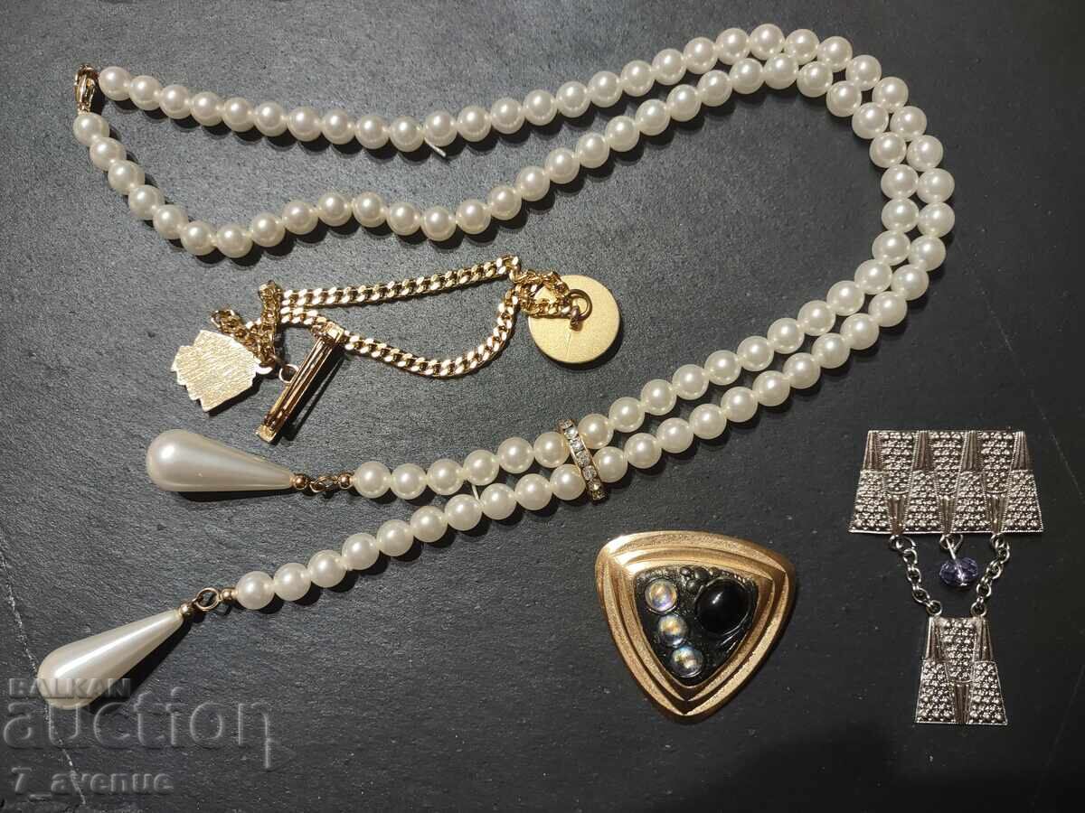 Necklace, jewelry, brooch 2 pieces, all old goodies, 12/24/24 with price 69.00 BGN | € 35.28 Necklace, jewelry, brooch 2 pieces, all old goodies, 12/24/24 with price 69.00 BGN | € 35.28