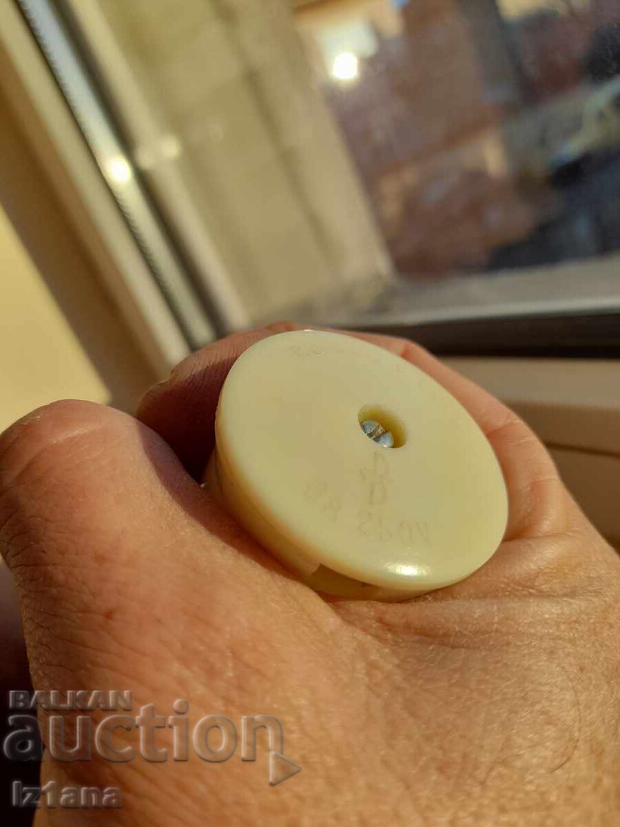 Old electrical plug - 5