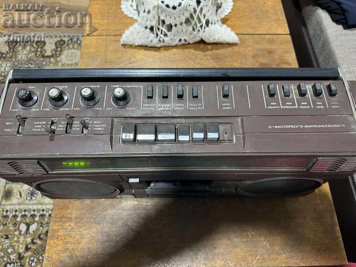 Casetofon. - 7 Casetofon. - 7