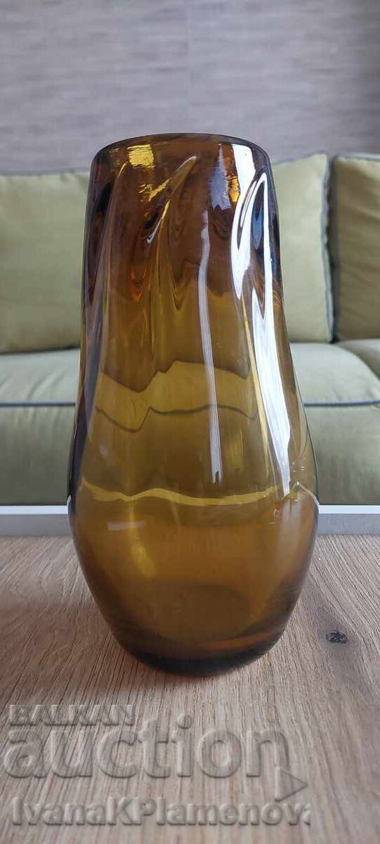 Delivery of Vintage glass vase for collectors 22cm Delivery of Vintage glass vase for collectors 22cm