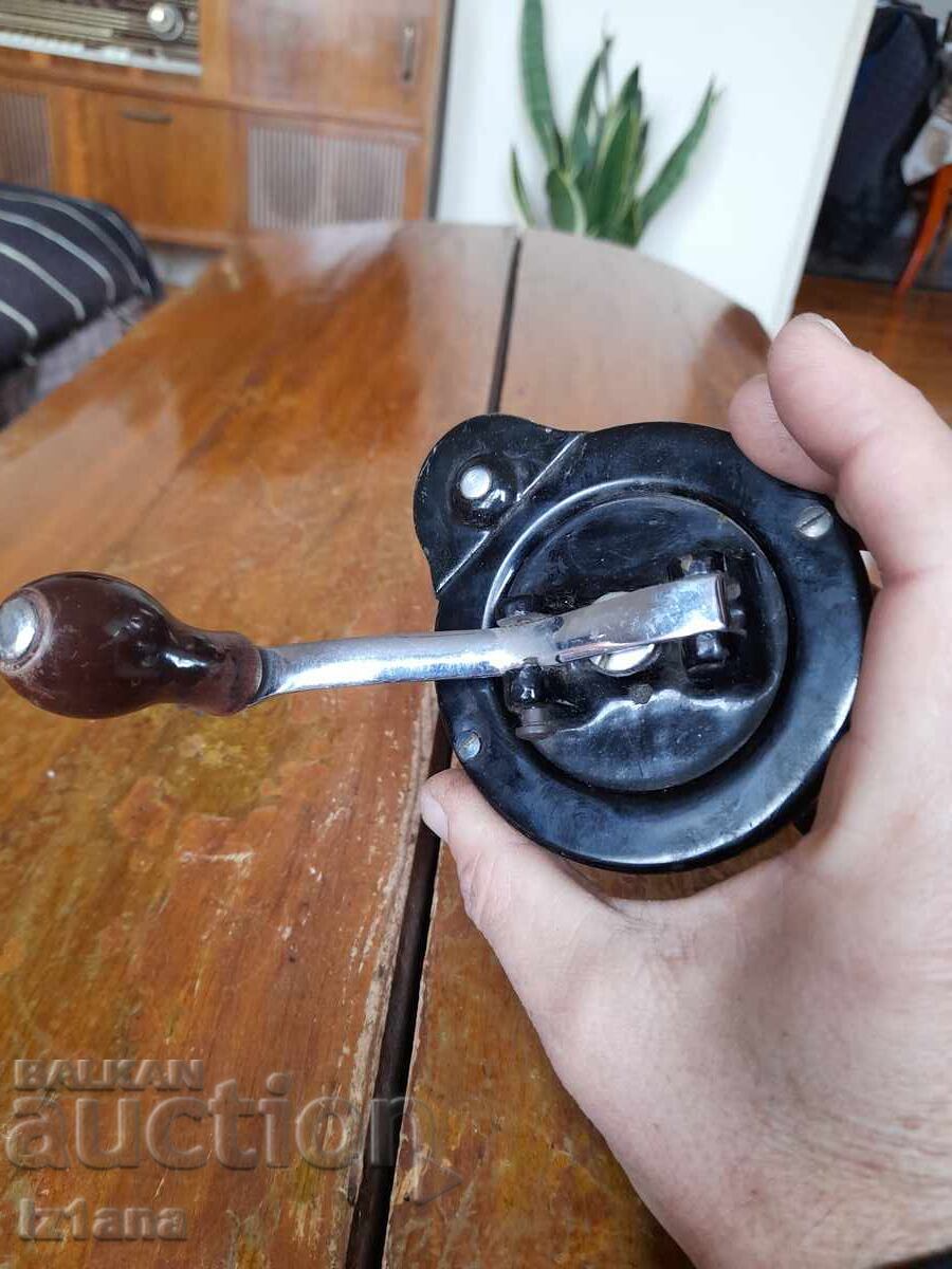 Delivery of Sewing machine spindle Delivery of Sewing machine spindle