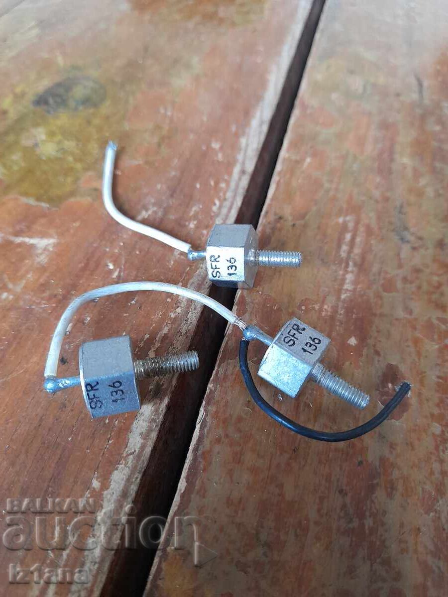 Old SFR136 diodes with price 6.00 BGN | € 3.07 Old SFR136 diodes with price 6.00 BGN | € 3.07