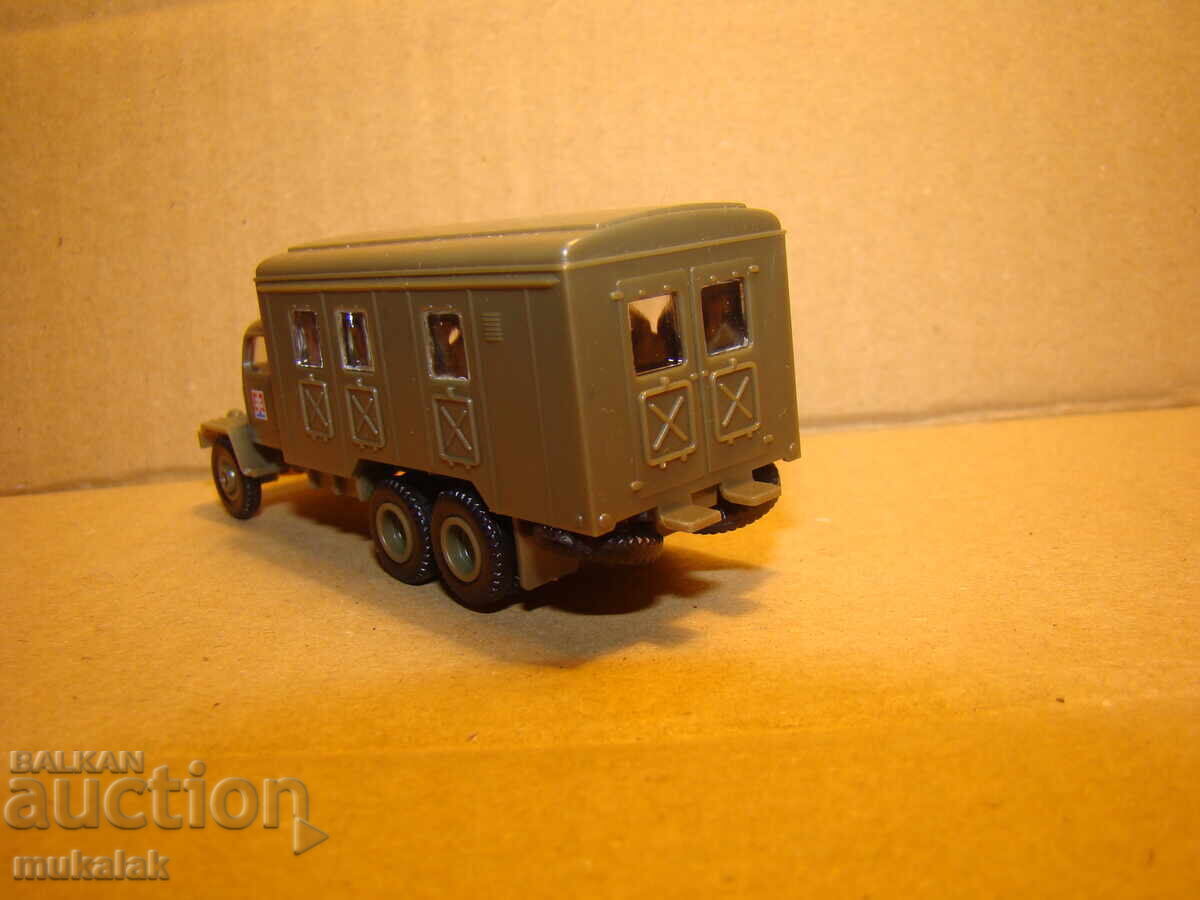 IGRA?? H0 1/87 PRAGA TRUCK MILITARY MODEL TROLLEY TRACTOR - 6 IGRA?? H0 1/87 PRAGA TRUCK MILITARY MODEL TROLLEY TRACTOR - 6