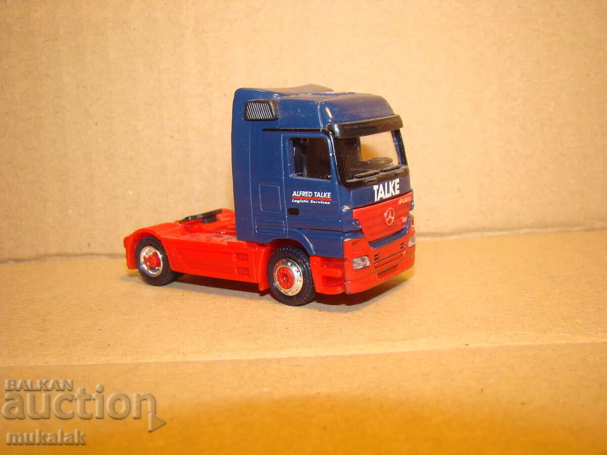 Auction  SCHUCO H0 1/87 MERCEDES ACTROS TRUCK MODEL TROLLEY TRACTOR