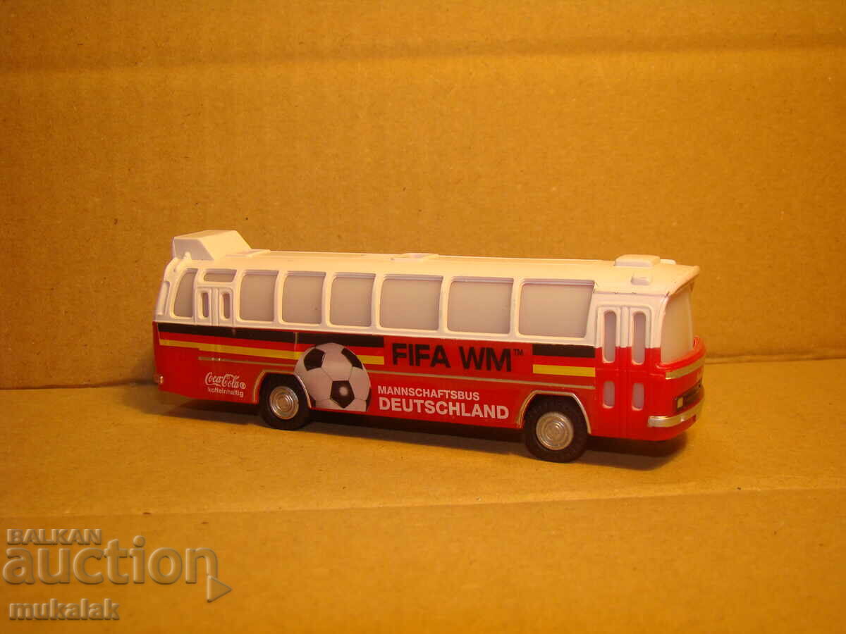 Auction GRELL??? H0 1/87 MERCEDES BENZ MODEL TROLLEY BUS Auction GRELL??? H0 1/87 MERCEDES BENZ MODEL TROLLEY BUS