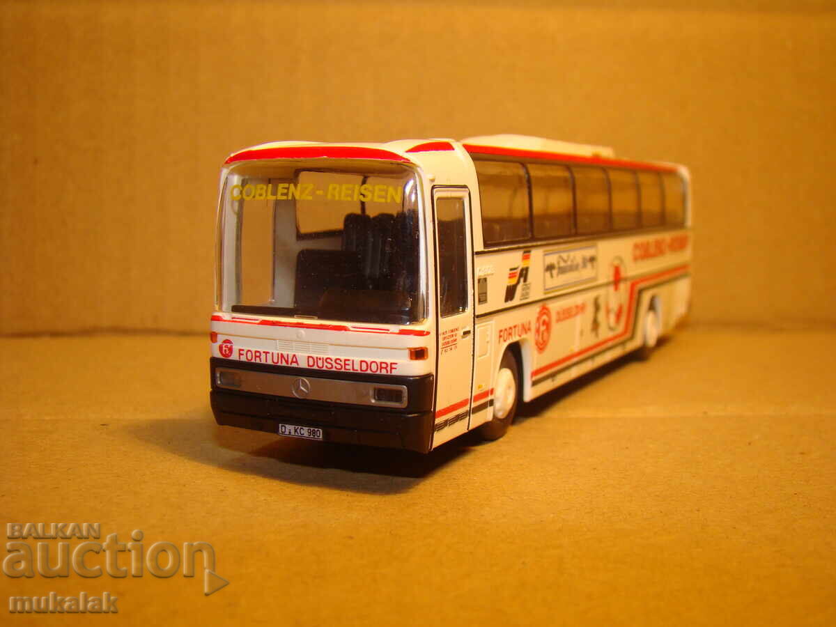 RIETZE H0 1/87 MERCEDES BENZ MODEL TROLLEY BUS with price 20.00 BGN | € 10.23 RIETZE H0 1/87 MERCEDES BENZ MODEL TROLLEY BUS with price 20.00 BGN | € 10.23