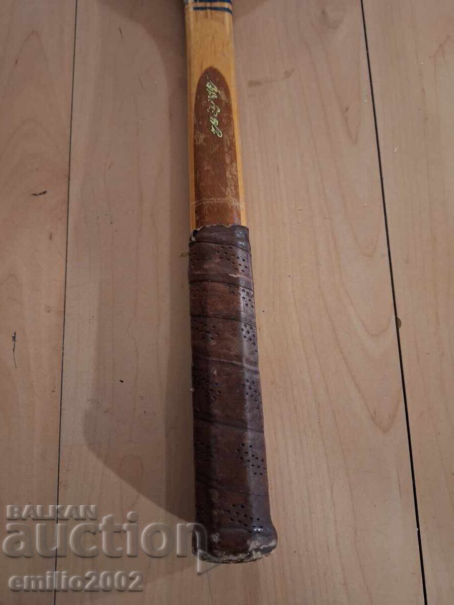 Tennis racket retro - 7 Tennis racket retro - 7