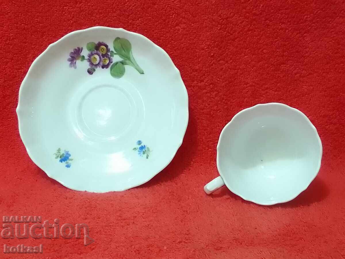Auction Double old porcelain set cup plate flowers Meissen Meissen Auction Double old porcelain set cup plate flowers Meissen Meissen