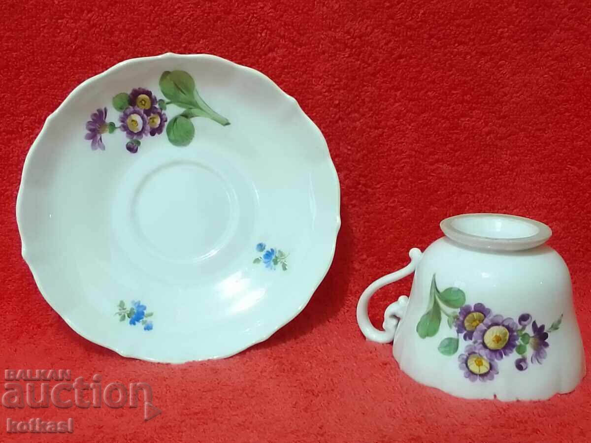 Delivery of Double old porcelain set cup plate flowers Meissen Meissen Delivery of Double old porcelain set cup plate flowers Meissen Meissen